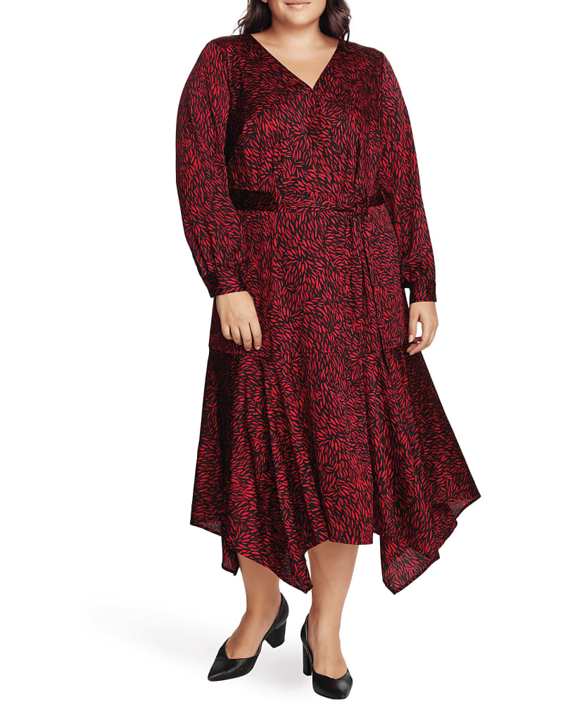 Front of a model wearing a size 1X Mary Belted Midi Dress in 607-TULIP RED by Vince Camuto. | dia_product_style_image_id:261849